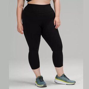 Lululemon Fast and Free High-Rise Crop 23" Black Leggings Sz. 4